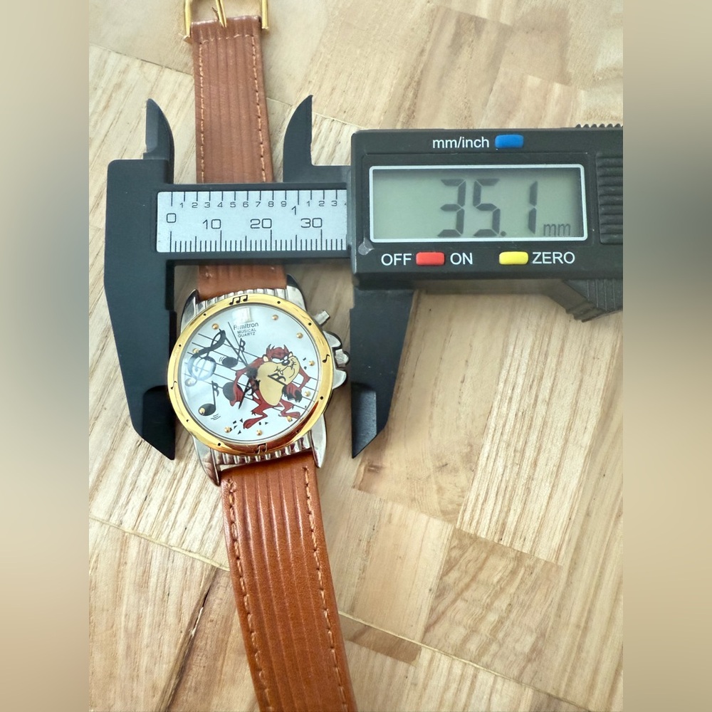 Vintage 90s Armitron Warner bros looney tunes taz musical watch NEW BATTERY - Picture 10 of 14